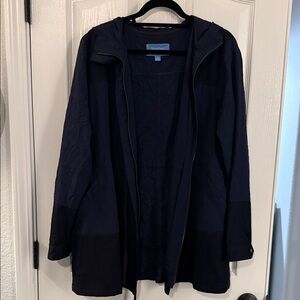 Simply Vera Wang lightweight black and blue jacket.